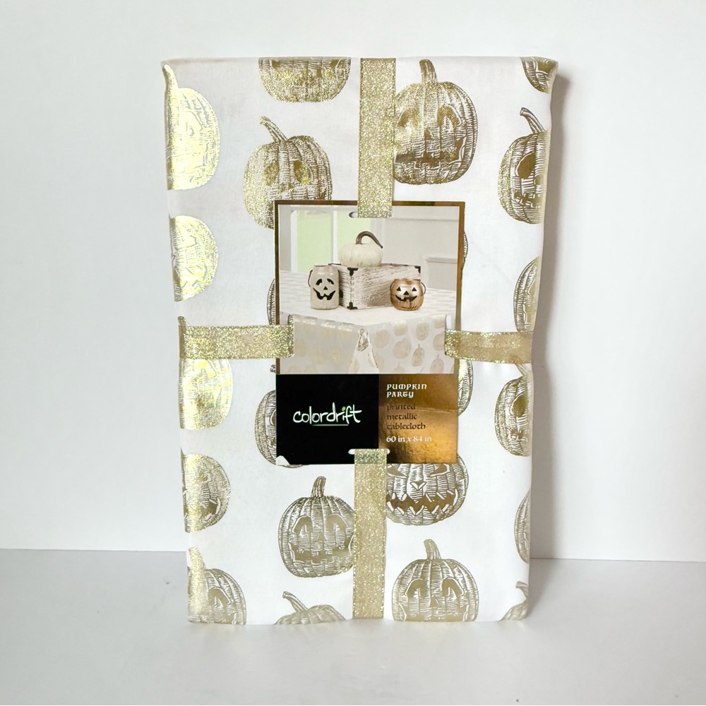 NWT Colordrift Pumpkin Party Metallic Printed Tablecloth 60x 84” Fall Halloween